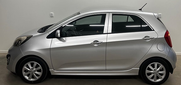 Kia Picanto 2 of 5