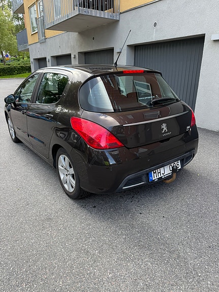 Peugeot 308 5 of 5