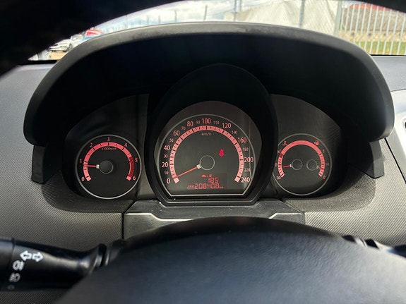 Kia Ceed 13 of 18