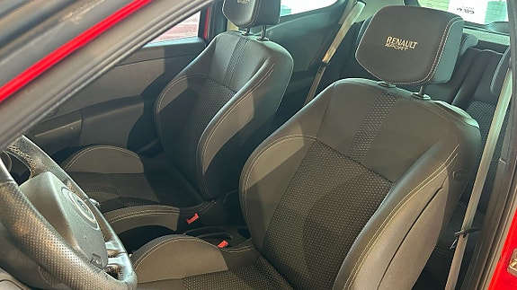 Renault Clio 4 of 5