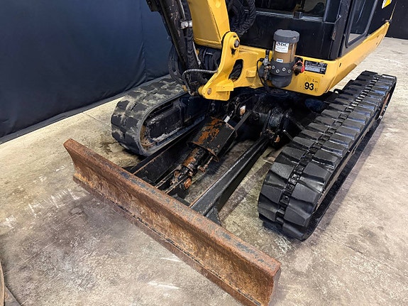 Caterpillar 302.4D - ROTORTILT / CENTRALSMÖRJNING – bild 10