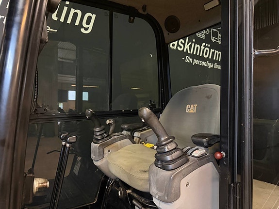 Caterpillar 302.4D - ROTORTILT / CENTRALSMÖRJNING – bild 6