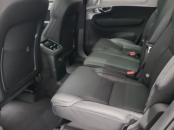 Volvo XC90 6 of 22