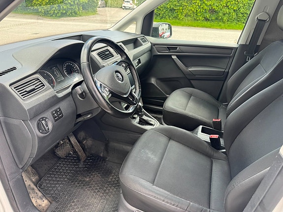 Volkswagen Caddy Maxi 8 of 16