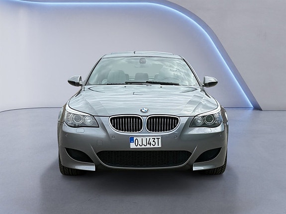 BMW M5 9 of 27