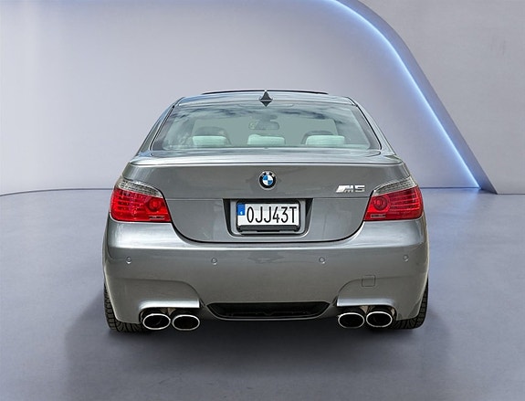 BMW M5 5 of 5