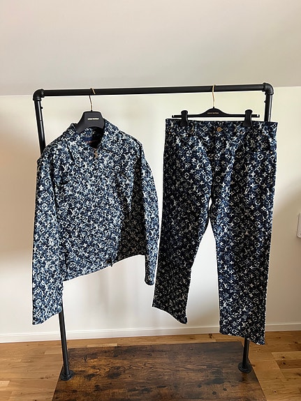 Product image 4 of 14