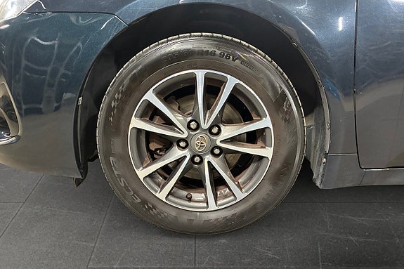 Toyota Avensis 16 of 17