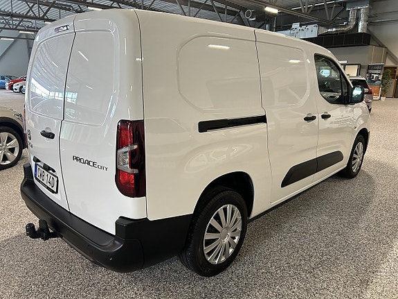 Toyota Proace City 4 of 5