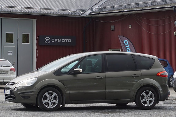 Ford S-MAX 2 of 5