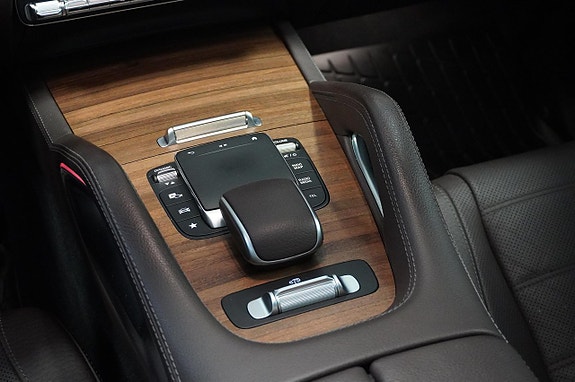 Mercedes-Benz GLS400 d 11 of 30