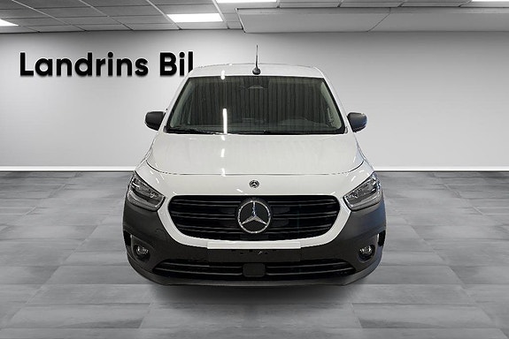 Mercedes-Benz eCitan 2 of 5