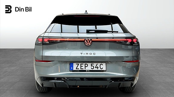Volkswagen T-Roc 5 of 5