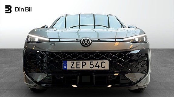 Volkswagen T-Roc 4 of 5