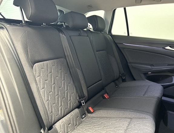 Volkswagen Golf I 21 of 22