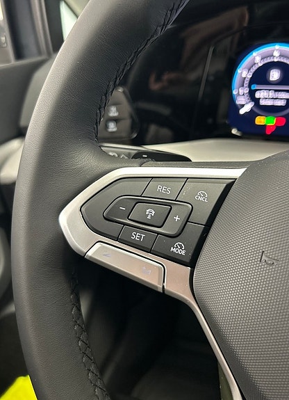 Volkswagen Golf I 14 of 22