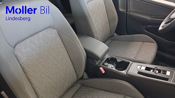 Volkswagen Golf I 13 of 26