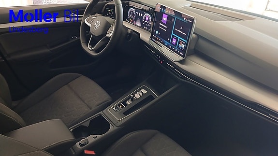 Volkswagen Golf I 14 of 26