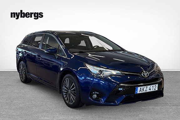 Toyota Avensis 5 of 5