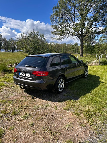 Audi A4 4 of 5