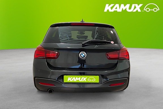 BMW 118i 5 of 5