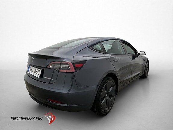 Tesla Model 3 8 of 30