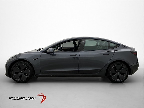 Tesla Model 3 5 of 5