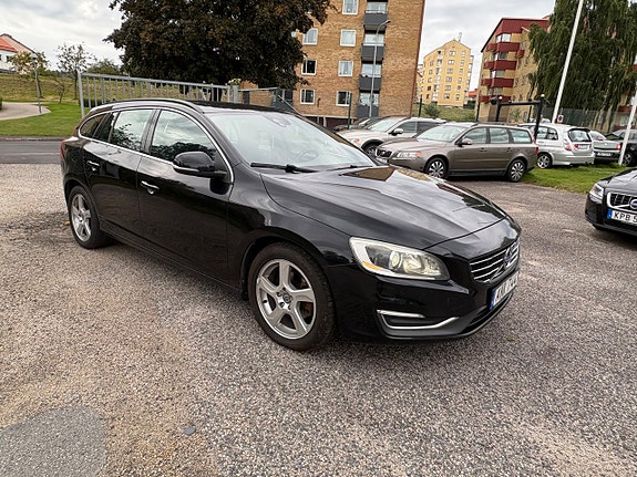 Volvo V60 4 of 14