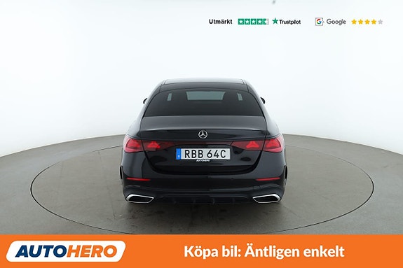 Mercedes-Benz E300 de 4 of 30