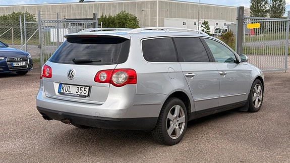 Volkswagen Passat 4 of 5