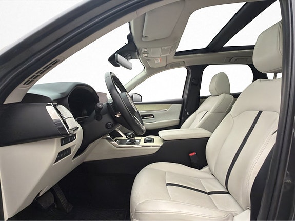 Mazda CX-60 10 of 30