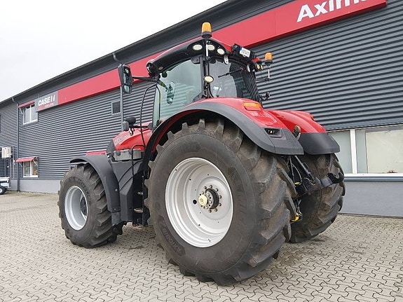 Case IH Optum 300CVX 9 of 10