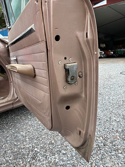 Chrysler Town & Country 15 of 29