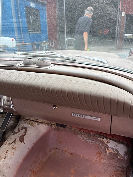 Chrysler Town & Country 19 of 29