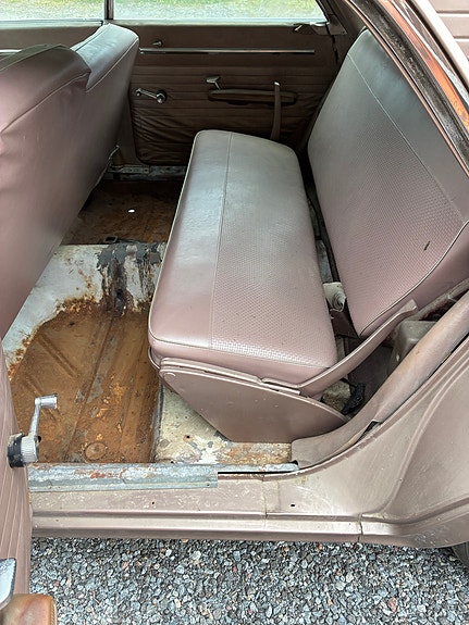 Chrysler Town & Country 28 of 29