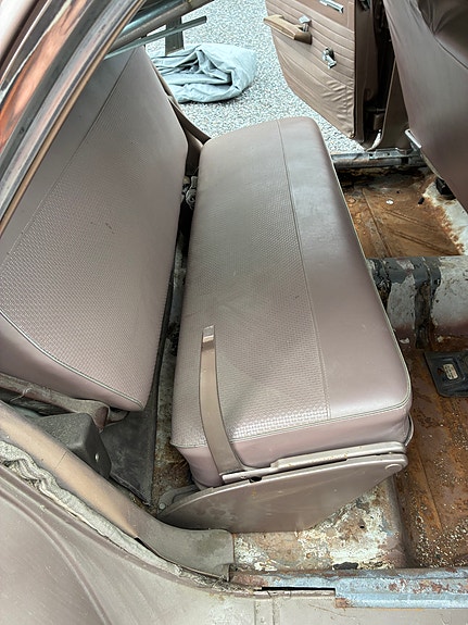 Chrysler Town & Country 25 of 29