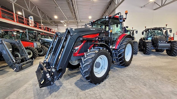 Valtra A115 HiTech / Lastare / 1318 timmar 2 of 5