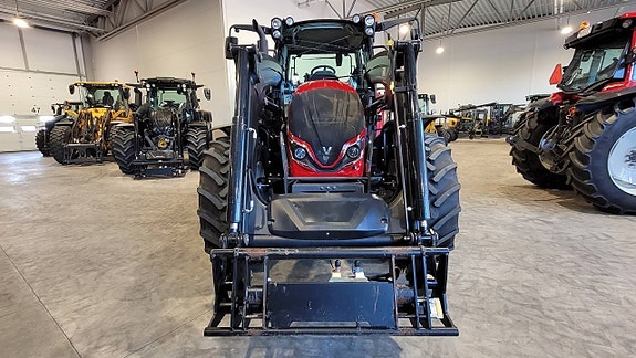 Valtra A115 HiTech / Lastare / 1318 timmar 4 of 5