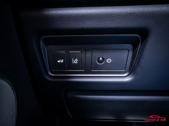 Land Rover Range Rover Evoque 26 of 27