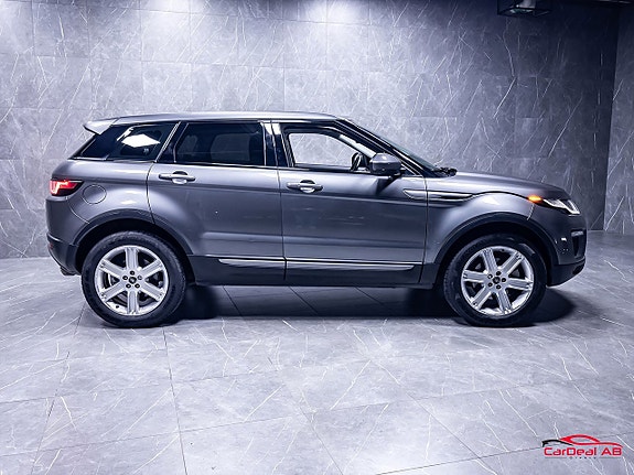 Land Rover Range Rover Evoque 8 of 27