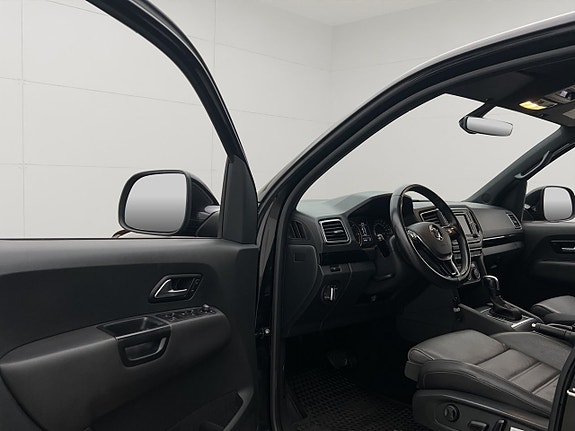 Volkswagen Amarok 15 of 30