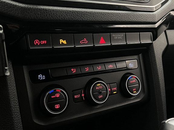 Volkswagen Amarok 26 of 30