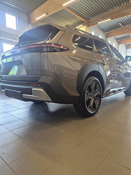 Subaru E-Outback 7 of 22