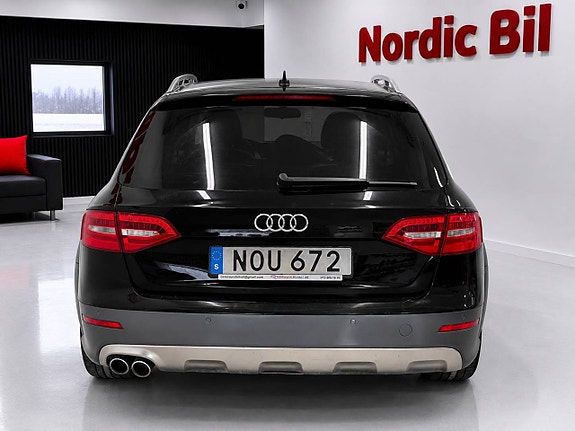 Audi A4 allroad 4 of 5