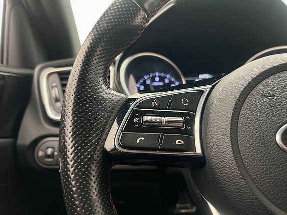 Kia ProCeed 17 of 30