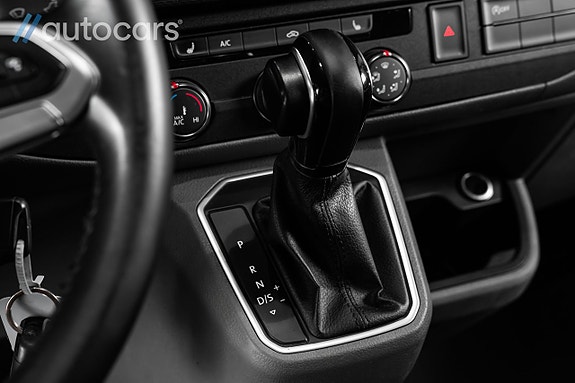 Volkswagen Transporter 24 of 30