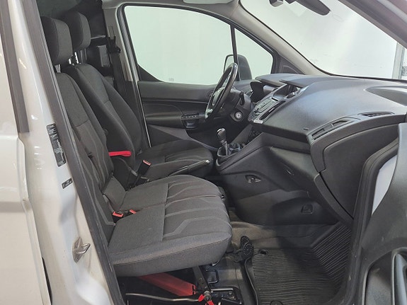 Ford Transit Connect 13 of 15