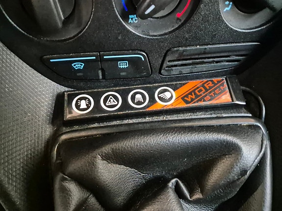 Ford Transit Connect 15 of 15