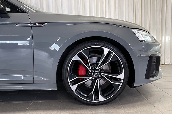 Audi A5 6 of 26