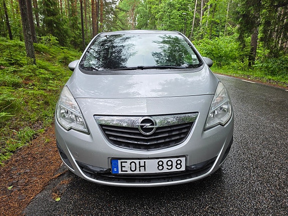 Opel Meriva 2 of 5